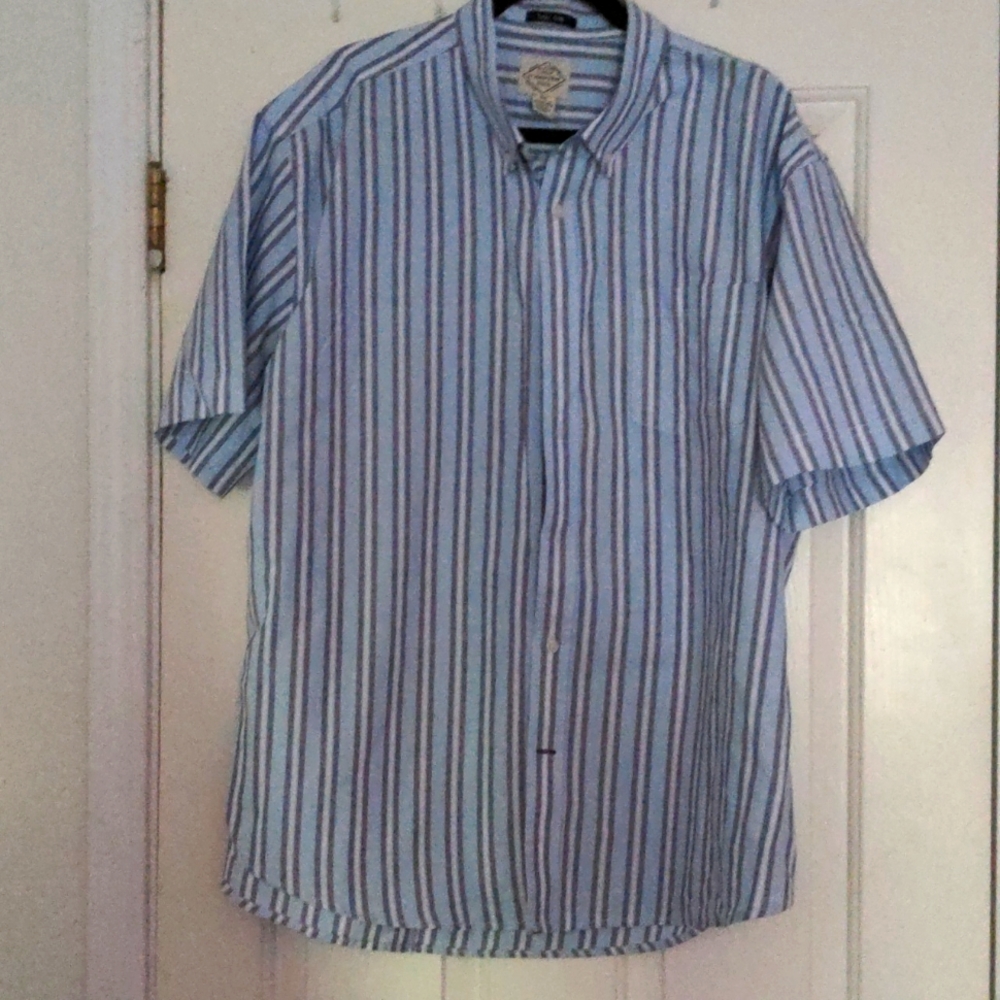 St Johns Bay Mens dress shirt